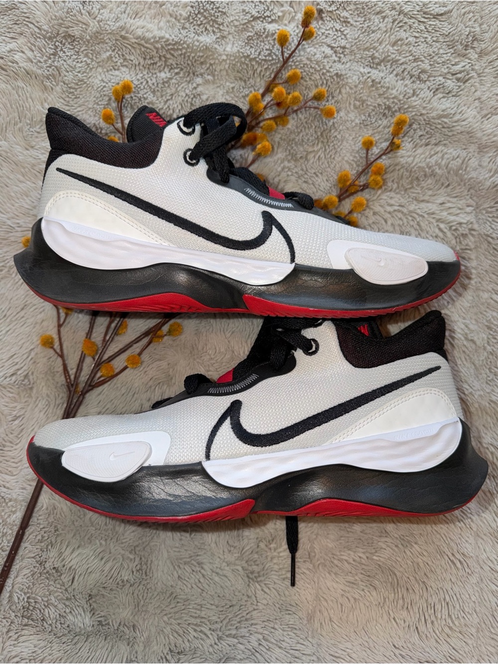 Nike Renew Elevate 3 "Pure Platinum Black Red" basketball sneakers